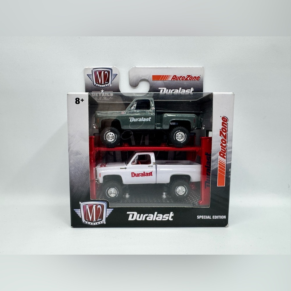 M2 Machines Autozone Duralast R12 20-02 Set of 2 Sealed